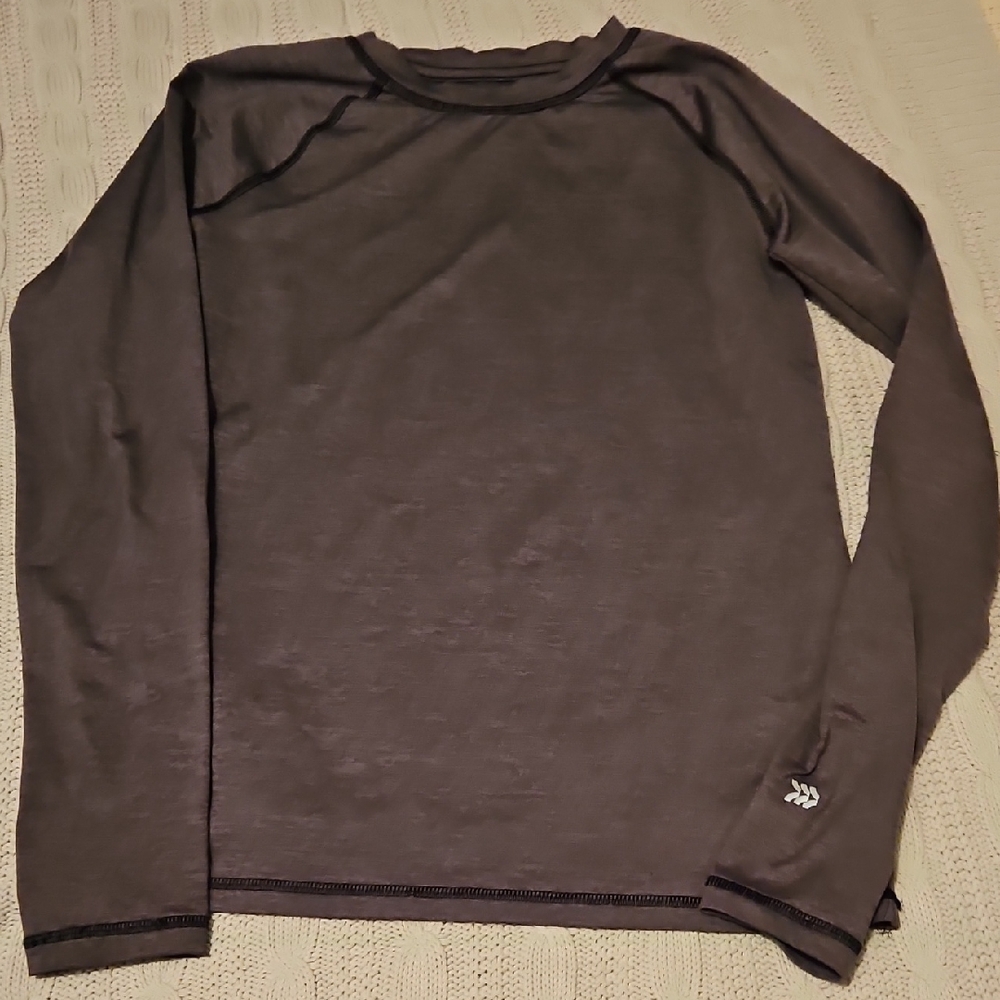 Boys XL 16 All in Motion Long Sleeve Gray Baselayer Top